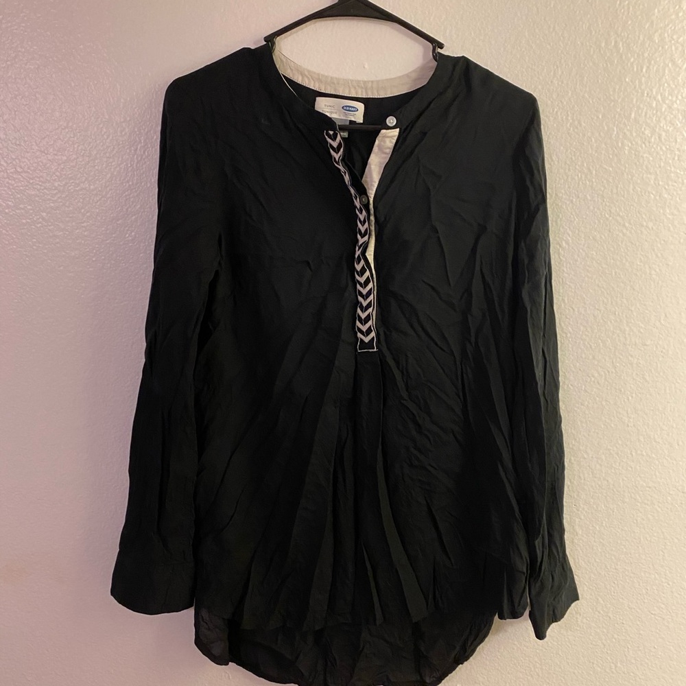 Black Old Navy Blouse